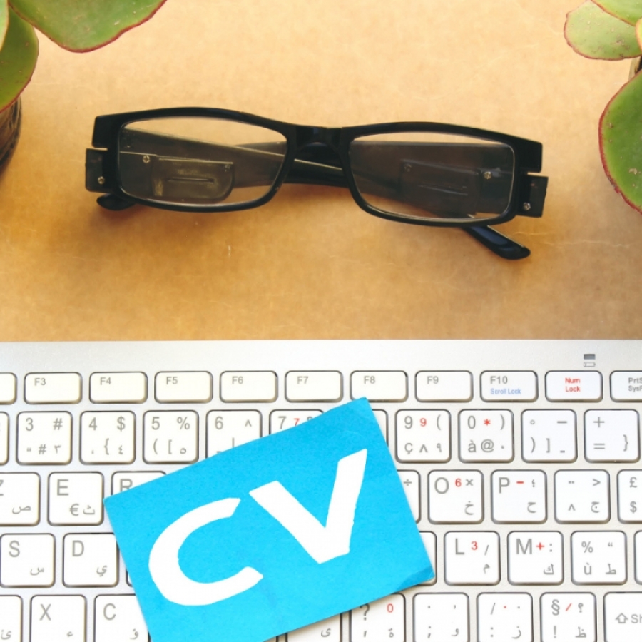 CV Writing Tips for Graduates looking to move into Medical Sales